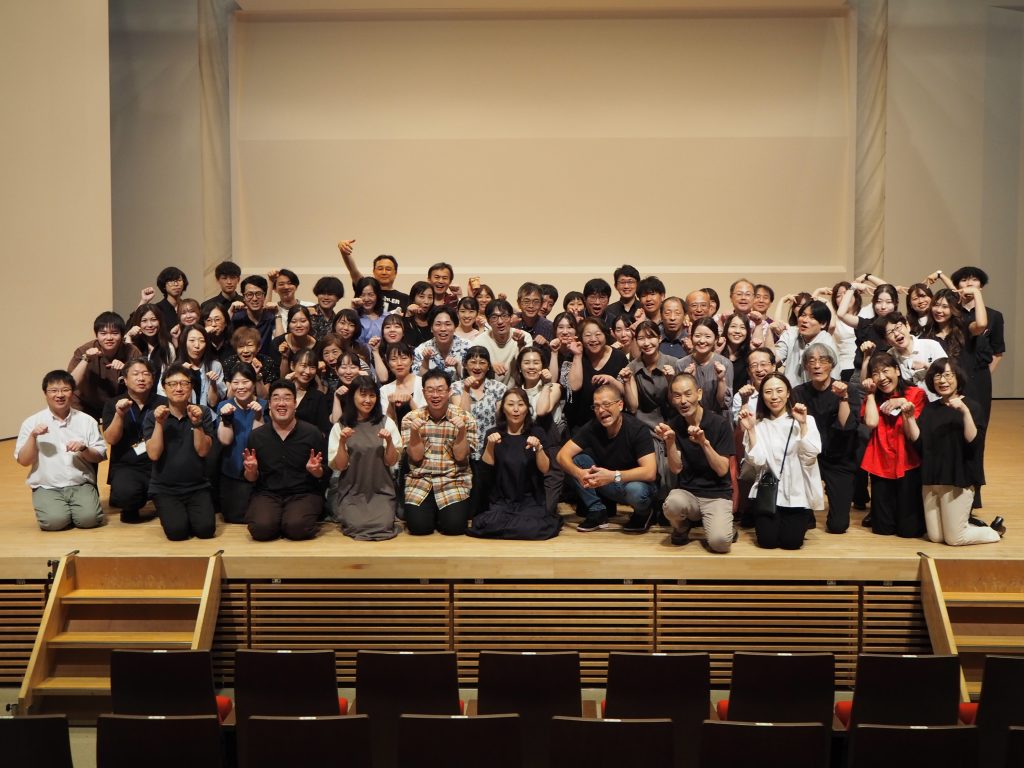 第5回サマーコンサート終演後の出演者の集合写真