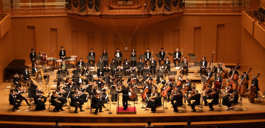 豊田市コンサートホールで演奏する名古屋昭和交響楽団（第7回定期演奏会）